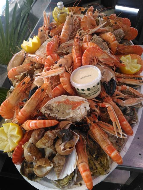 cantine fruits de mer.